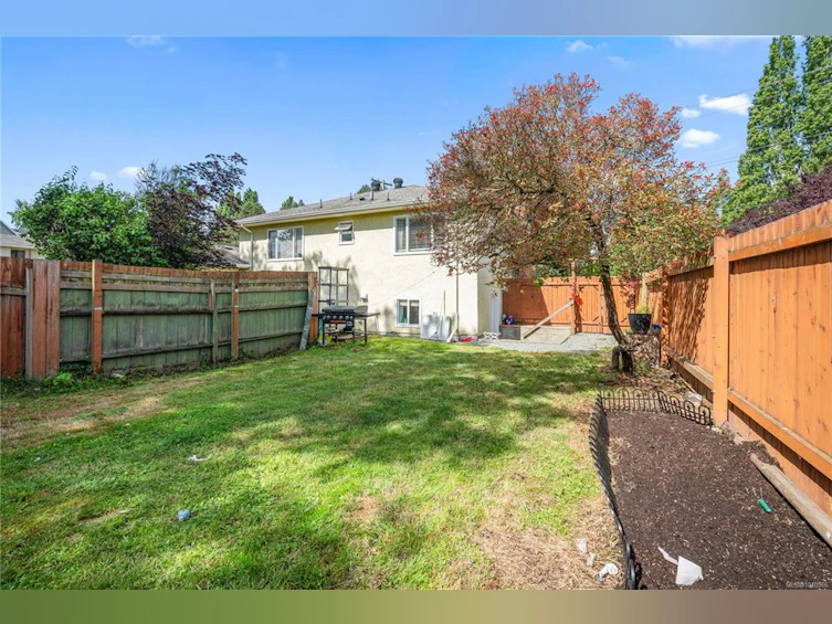 861 Tillicum Road, Esquimalt, BC, V9A 1Z7 - 39