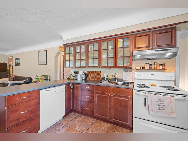 861 Tillicum Road, Esquimalt, BC, V9A 1Z7 - 6