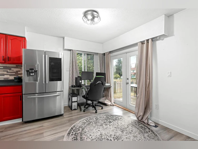 3863 Howard Avenue, Courtenay, BC, V0R 2V0 - 22