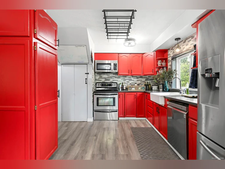 3863 Howard Avenue, Courtenay, BC, V0R 2V0 - 4