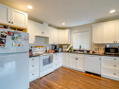 2615 5th Avenue - 3