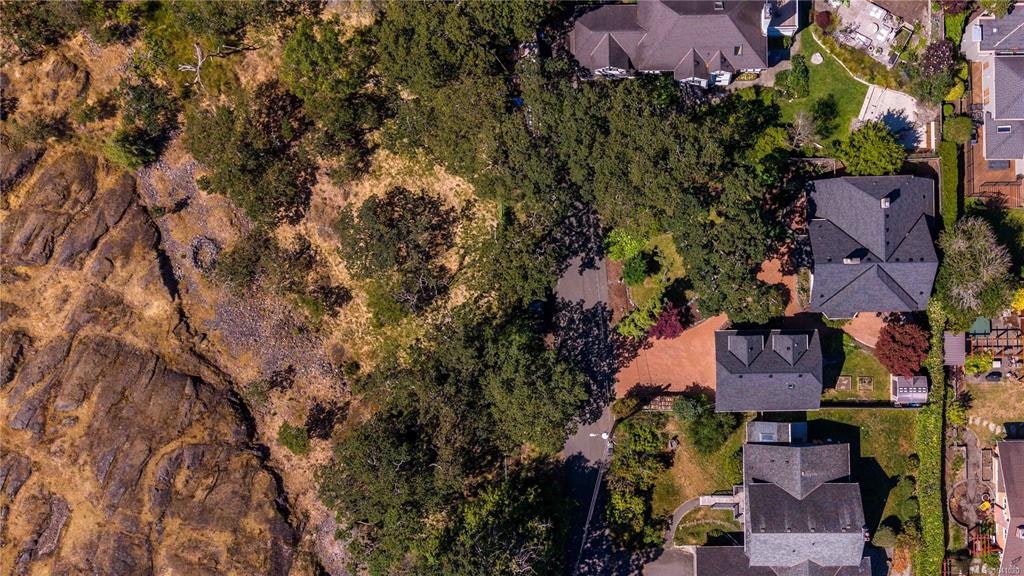 1562 Richardson Street, Victoria, BC, V8S 1R3 - 51