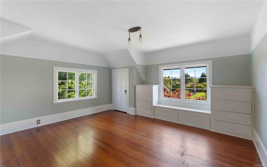 1562 Richardson Street, Victoria, BC, V8S 1R3 - 26