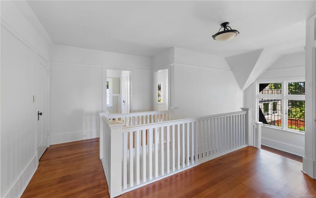 1562 Richardson Street, Victoria, BC, V8S 1R3 - 24