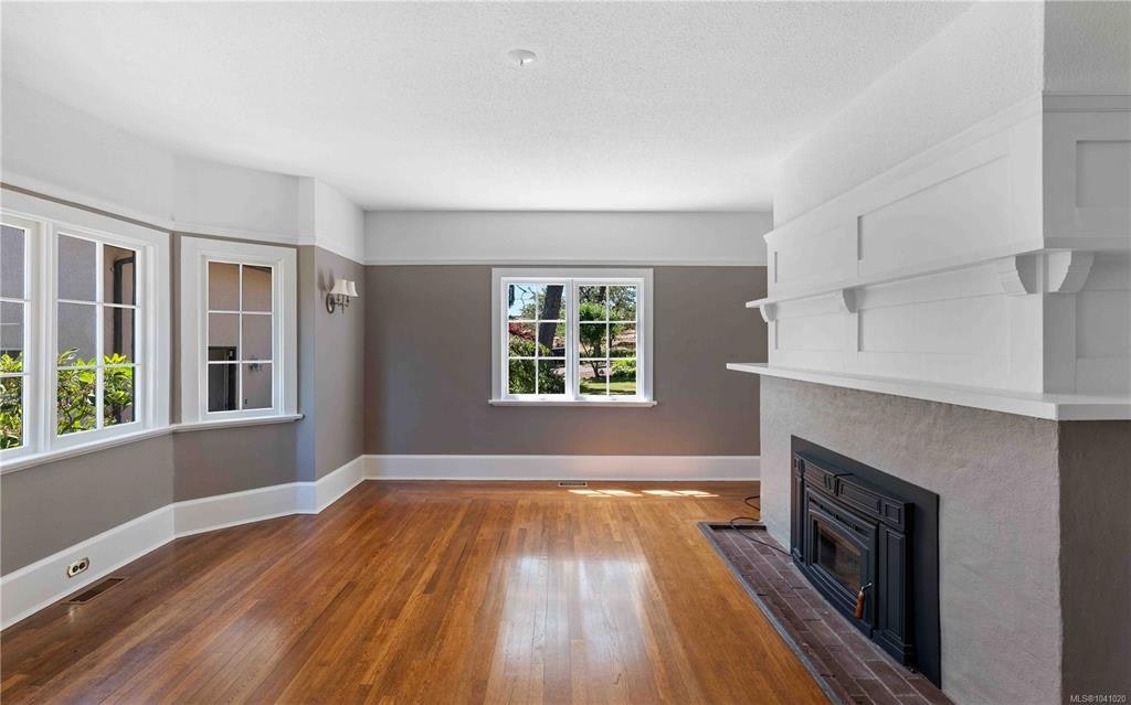 1562 Richardson Street, Victoria, BC, V8S 1R3 - 6