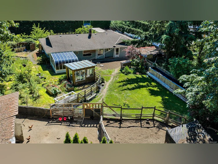 2614 E Shawnigan Lake Road, Shawnigan Lake, BC, V0R 2W0 - 34
