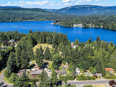 2614 E Shawnigan Lake Road - 4