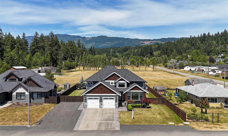 5327 Otter Place