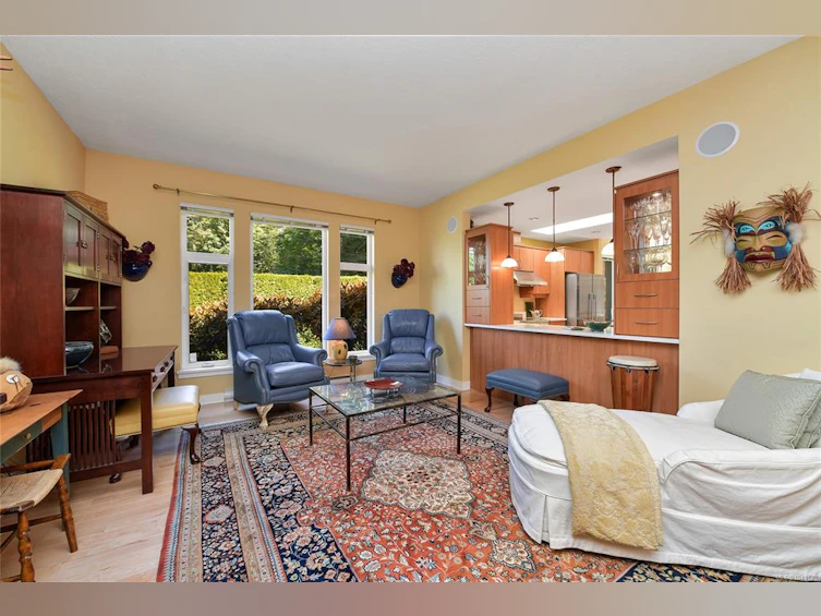 770 Hill Rise Lane, Saanich, BC, V8Y 3K2 - 8