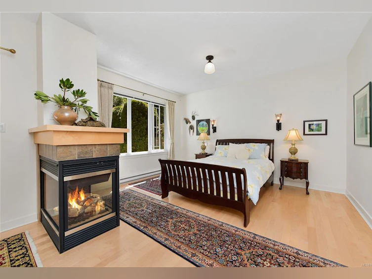 770 Hill Rise Lane, Saanich, BC, V8Y 3K2 - 29