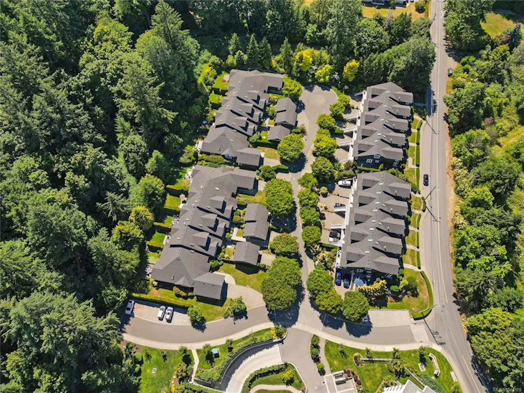 770 Hill Rise Lane, Saanich, BC, V8Y 3K2 - 75