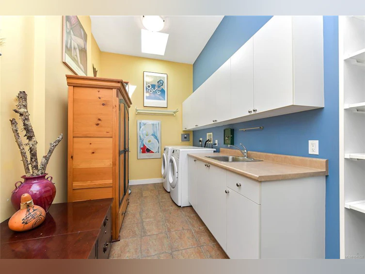 770 Hill Rise Lane, Saanich, BC, V8Y 3K2 - 49