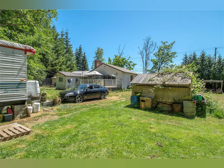 7602 N Island Highway, Black Creek, BC, V9J 1G3 - 35