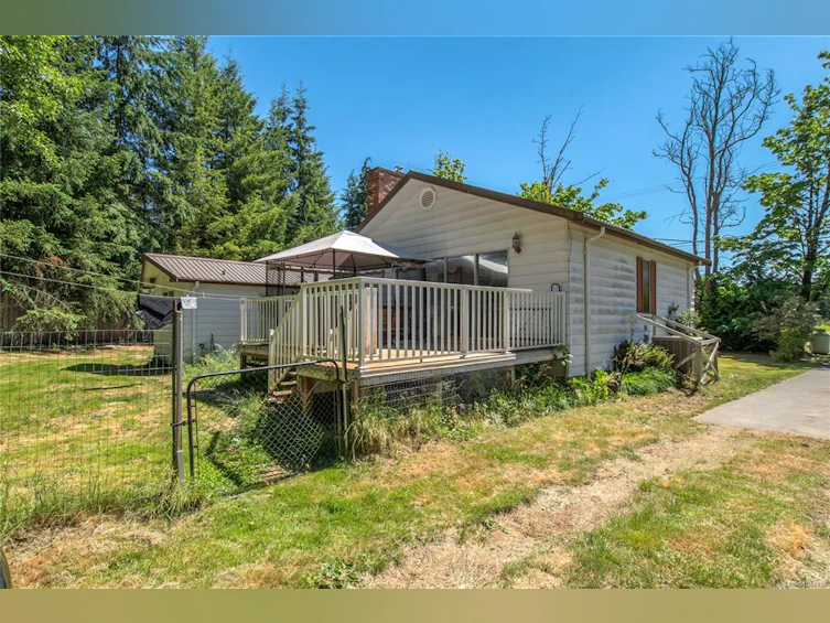 7602 N Island Highway, Black Creek, BC, V9J 1G3 - 26