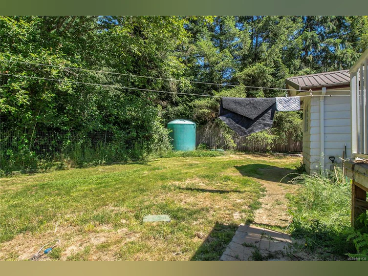 7602 N Island Highway, Black Creek, BC, V9J 1G3 - 28