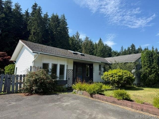 5890 Beaver Harbour Road, Port Hardy, BC, V0N 2P0