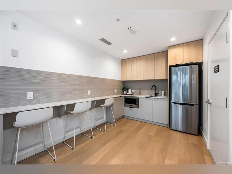 411-3564A Ryder Hesjedal Way, Colwood, BC, V9C 0V3 - 33