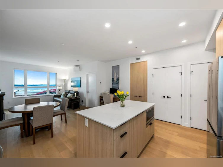 411-3564A Ryder Hesjedal Way, Colwood, BC, V9C 0V3 - 4