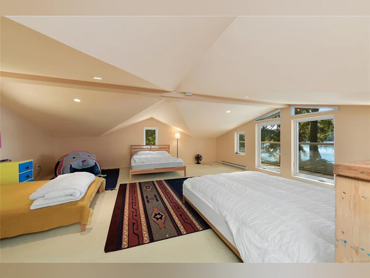 647 Dinner Bay Road, Mayne Island, BC, V0N 2J2 - 52