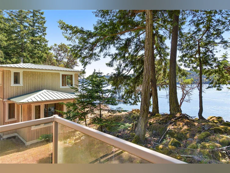 647 Dinner Bay Road, Mayne Island, BC, V0N 2J2 - 53