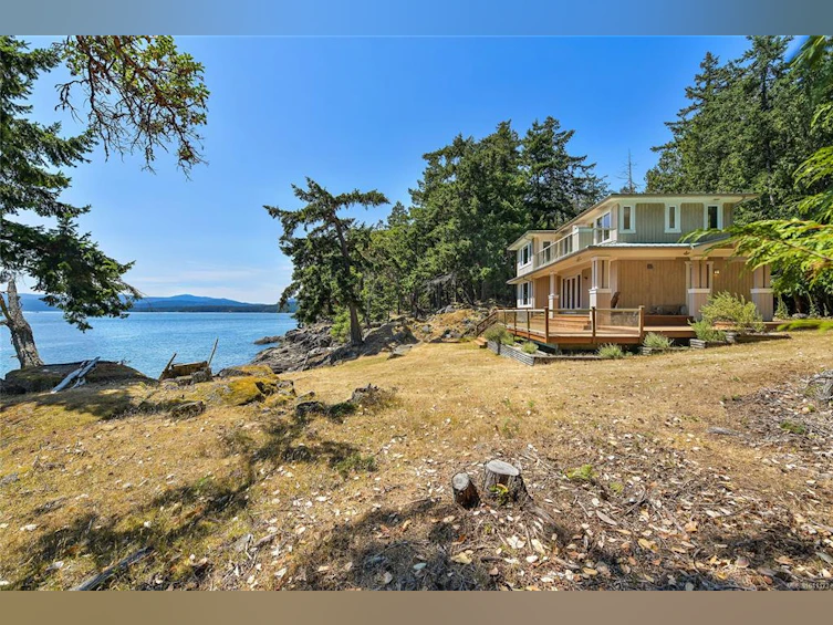 647 Dinner Bay Road, Mayne Island, BC, V0N 2J2 - 8