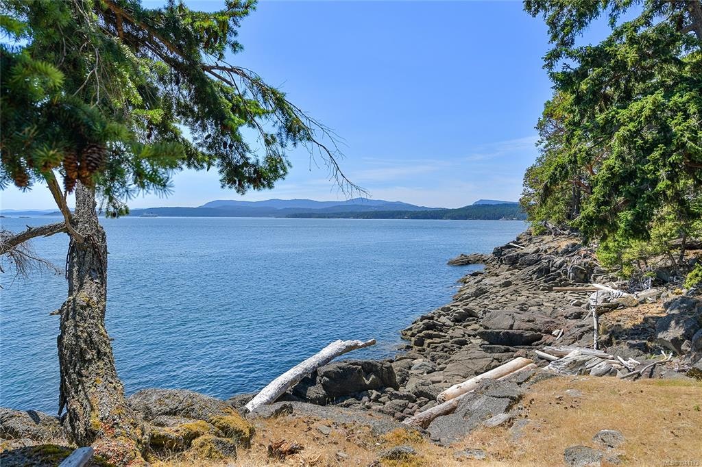 647 Dinner Bay Road, Mayne Island, BC, V0N 2J2 - 55