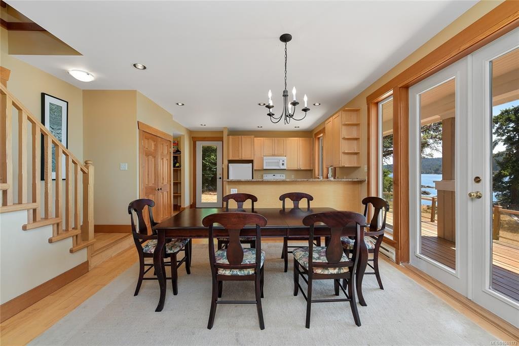 647 Dinner Bay Road, Mayne Island, BC, V0N 2J2 - 16