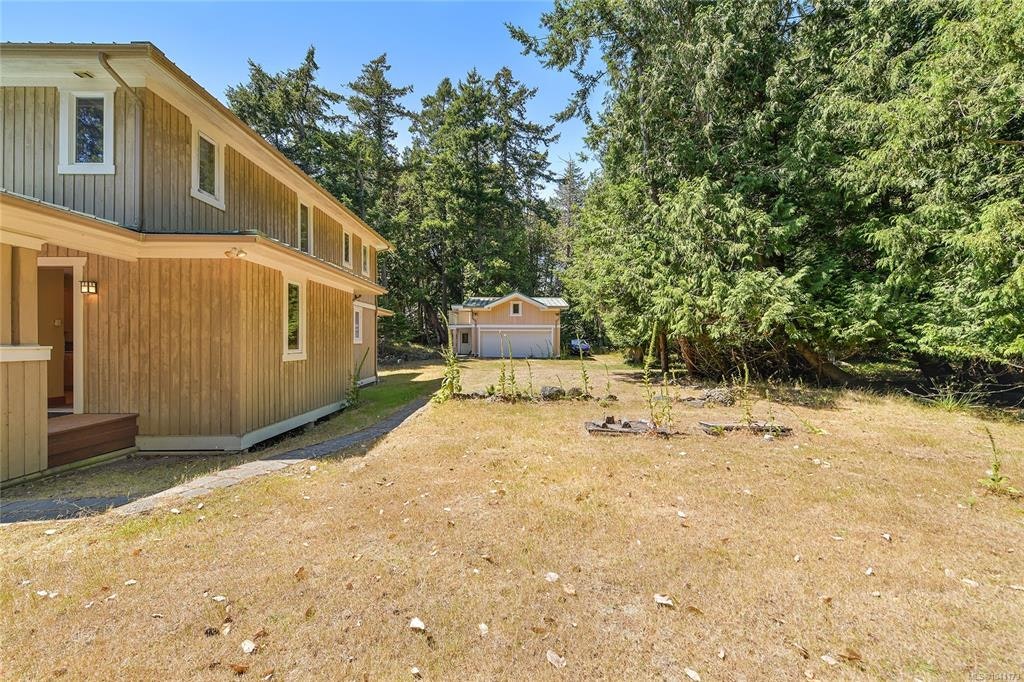 647 Dinner Bay Road, Mayne Island, BC, V0N 2J2 - 46