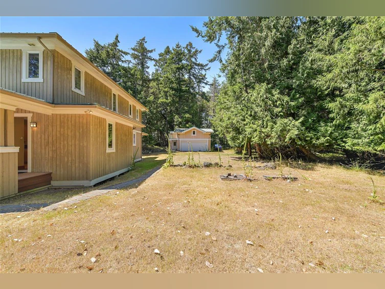 647 Dinner Bay Road, Mayne Island, BC, V0N 2J2 - 46