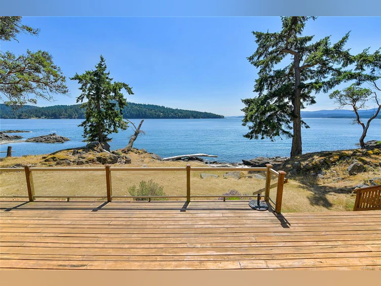 647 Dinner Bay Road, Mayne Island, BC, V0N 2J2 - 5