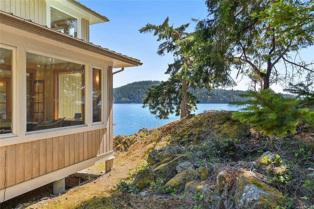 647 Dinner Bay Road, Mayne Island, BC, V0N 2J2 - 7