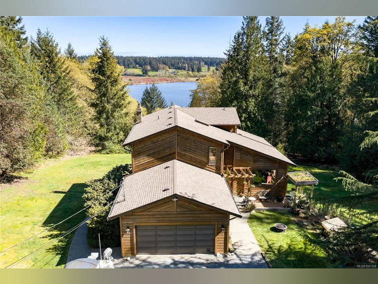 13361 Prospect Drive, Ladysmith, BC, V9G 1G9