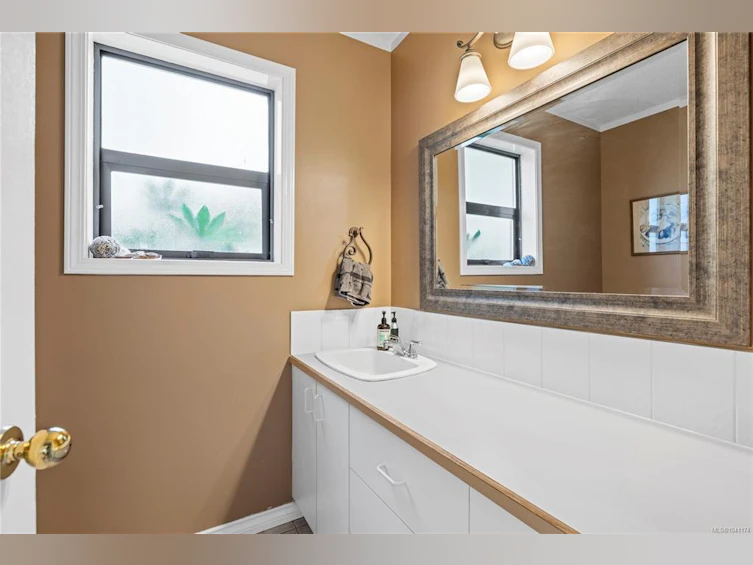 13361 Prospect Drive, Ladysmith, BC, V9G 1G9 - 25