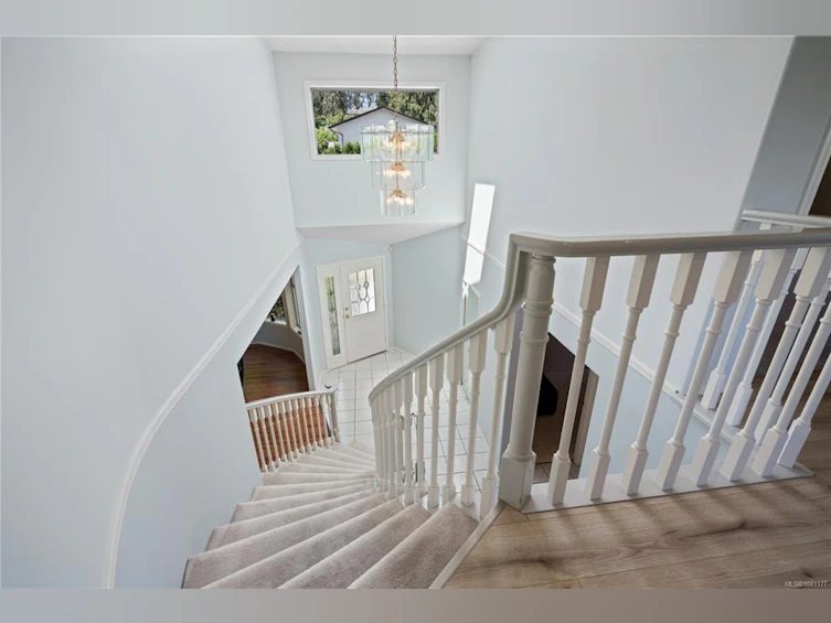 4239 Arbordale Court, Saanich, BC, V8N 6K1 - 23