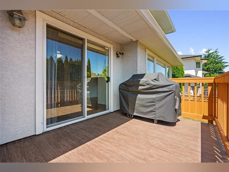 4239 Arbordale Court, Saanich, BC, V8N 6K1 - 51
