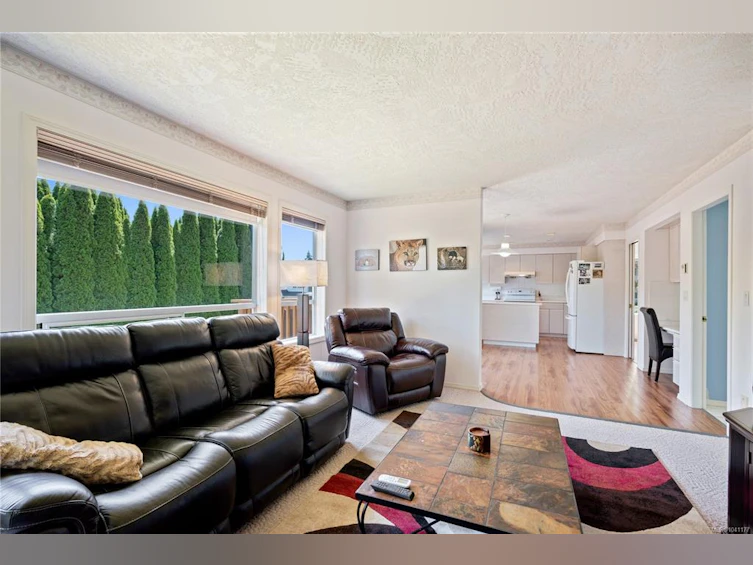 4239 Arbordale Court, Saanich, BC, V8N 6K1 - 15