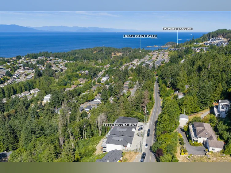 4990 Laguna Way, Nanaimo, BC, V9T 5B6 - 2