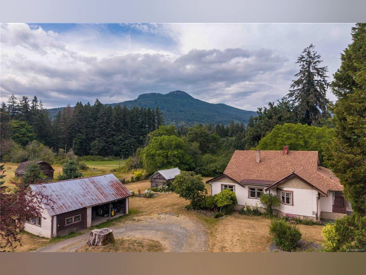6498 Somenos Road, Duncan, BC, V9L 5Z2 - 2