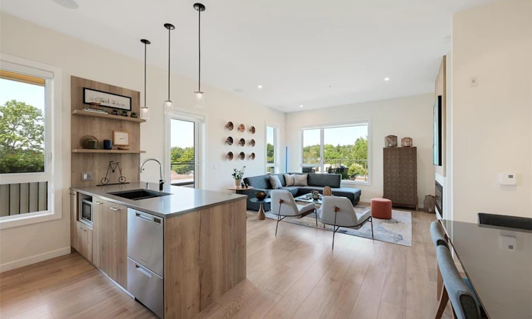409-1588 North Dairy Road