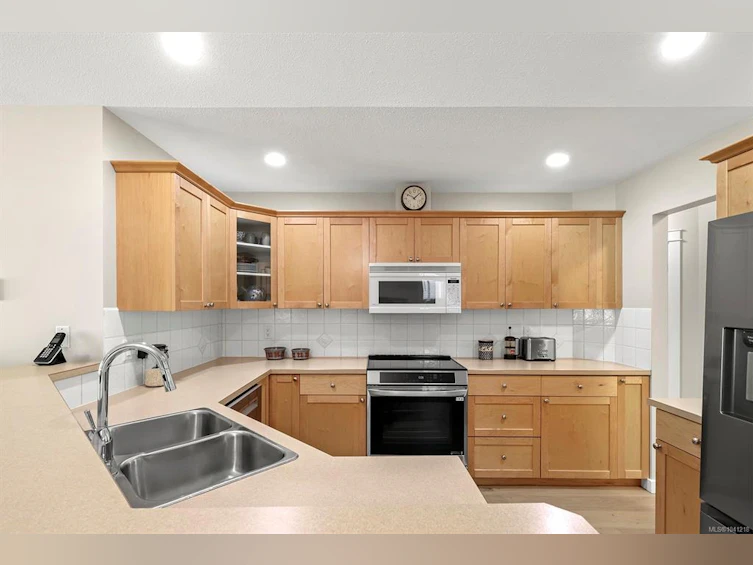 145 Meridian Way, Parksville, BC, V9P 2Z2 - 12