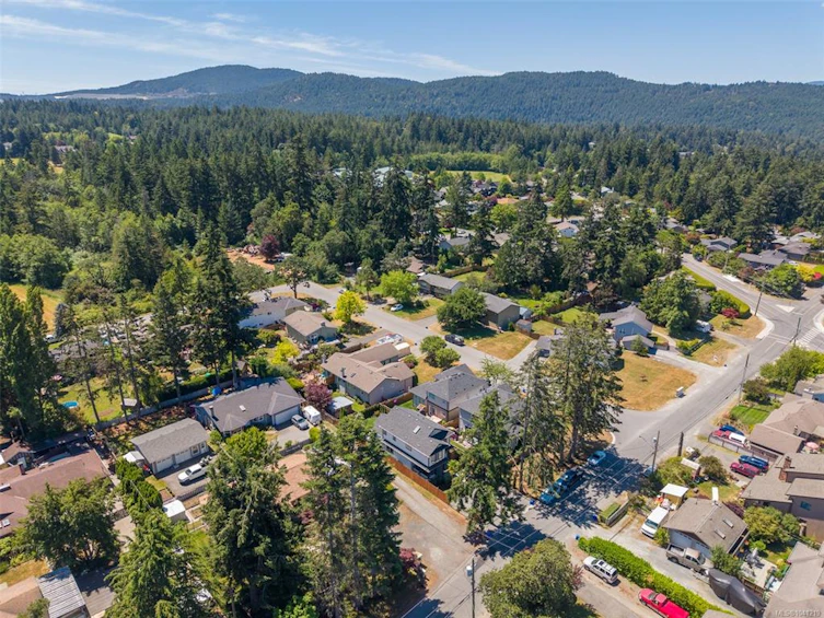 1183 Marchant Road, Central Saanich, BC, V8M 1G7 - 64