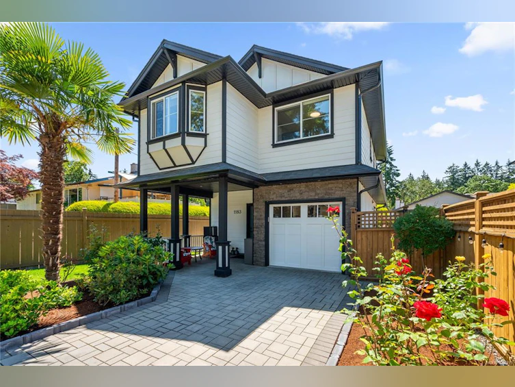 1183 Marchant Road, Central Saanich, BC, V8M 1G7