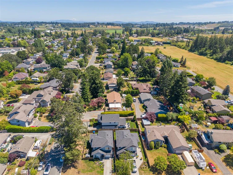 1183 Marchant Road, Central Saanich, BC, V8M 1G7 - 65