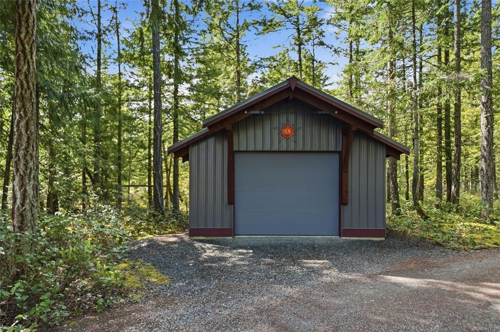 1195 Spider Lake Road, Qualicum Beach, BC, V9K 2L7 - 9