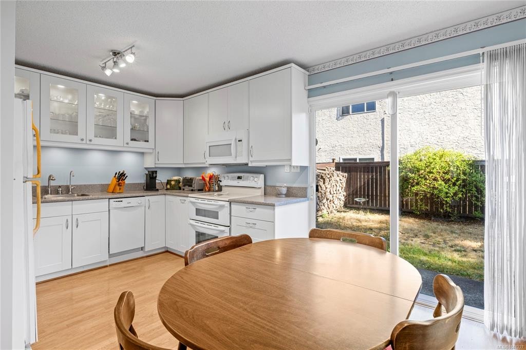 1624 Fuller Street, Nanaimo, BC, V9L 5R4 - 12