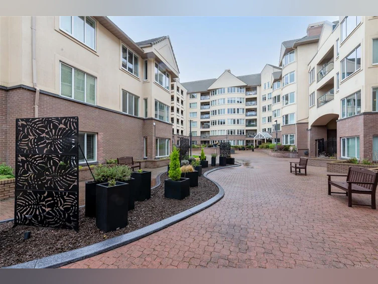 618-50 Songhees Road, Victoria, BC, V9A 7J4 - 35