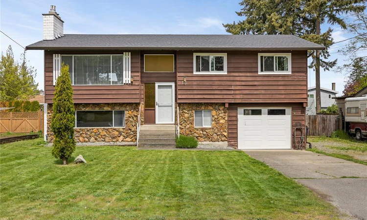 16 Jenkins Place