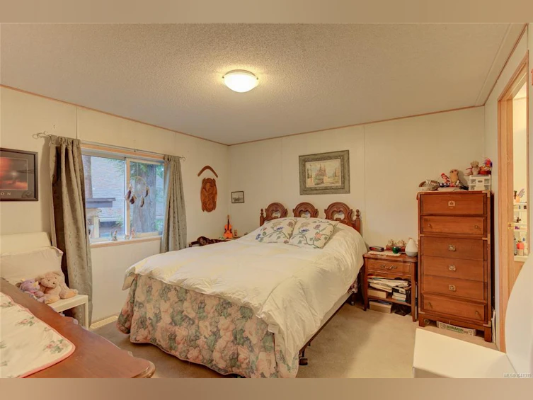300 Lake Park Road, Lake Cowichan, BC, V0R 2G0 - 16