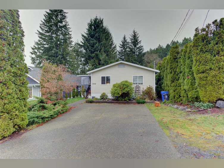 300 Lake Park Road, Lake Cowichan, BC, V0R 2G0