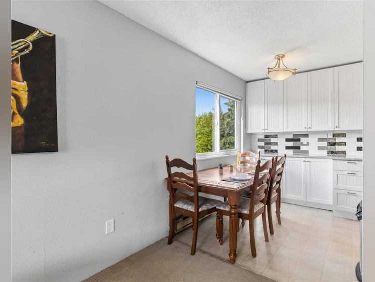 401-1571 Mortimer Street, Saanich, BC, V8P 3A7 - 11